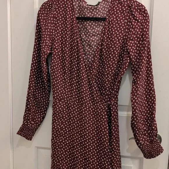 Abercrombie & Fitch | Red PolkaDot Wrap Mini Dress | Long Sleeve | Size S - Picture 3 of 4